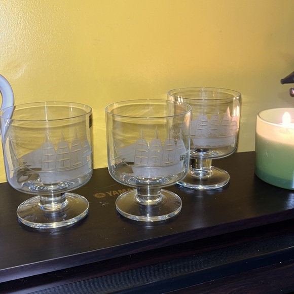Set of 3 Toscany hand blown - hand cut - etched clipper ship- Made in Romania - Picture 5 of 7